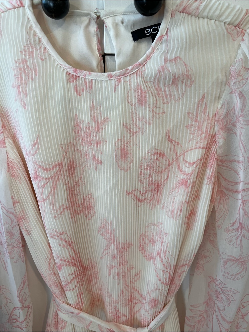 NWT BCBG coquette Floral Chiffon Mini Pleated Long Sleeve Tie Waist Romantic - Picture 11 of 14